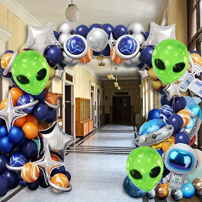 60cm Alien Head Foil Balloon | Space & Sci-Fi Party Decoration 👽🎈