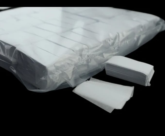White Biodegradable Tissue Confetti – 55x17mm Rectangles | 1kg Bag